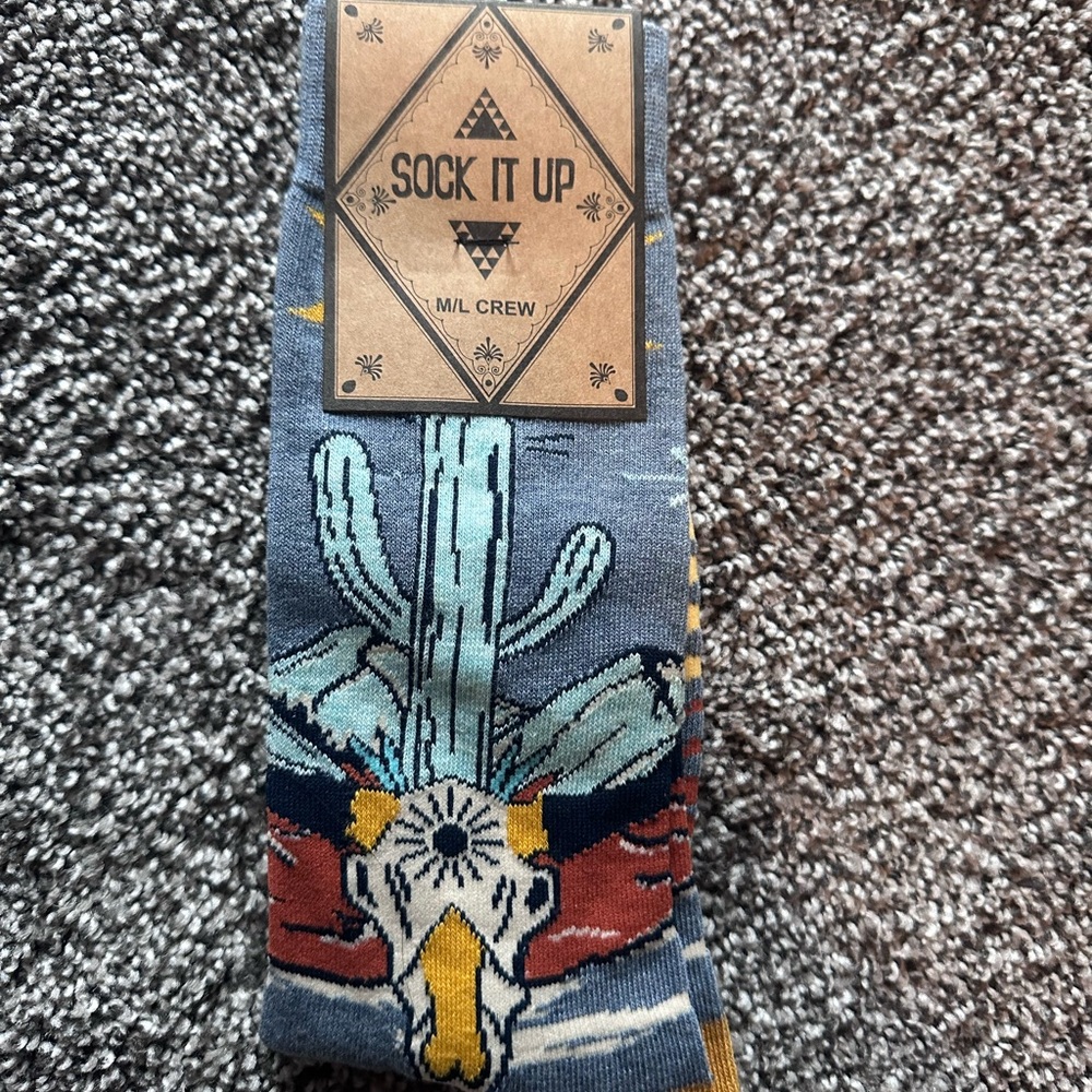 Sock It Up Cactus and Skull Crew Socks